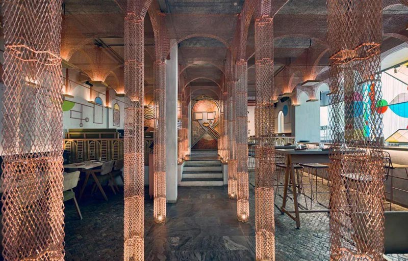 FLYPIZZA&HOODADAKCHICKEN西餐厅色彩设计