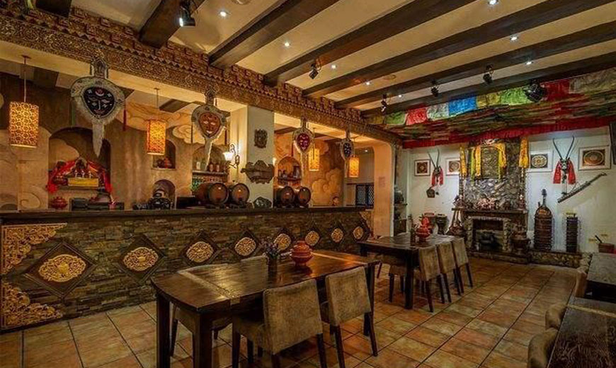 拉木民间藏式餐厅设计